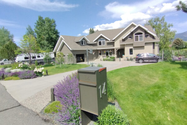 Landscaping with Drougnt Tolerant Gardens Bozema Montana Landscaping Experts